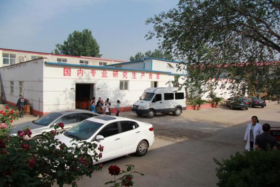 英美尔全体员工参观生产车间1